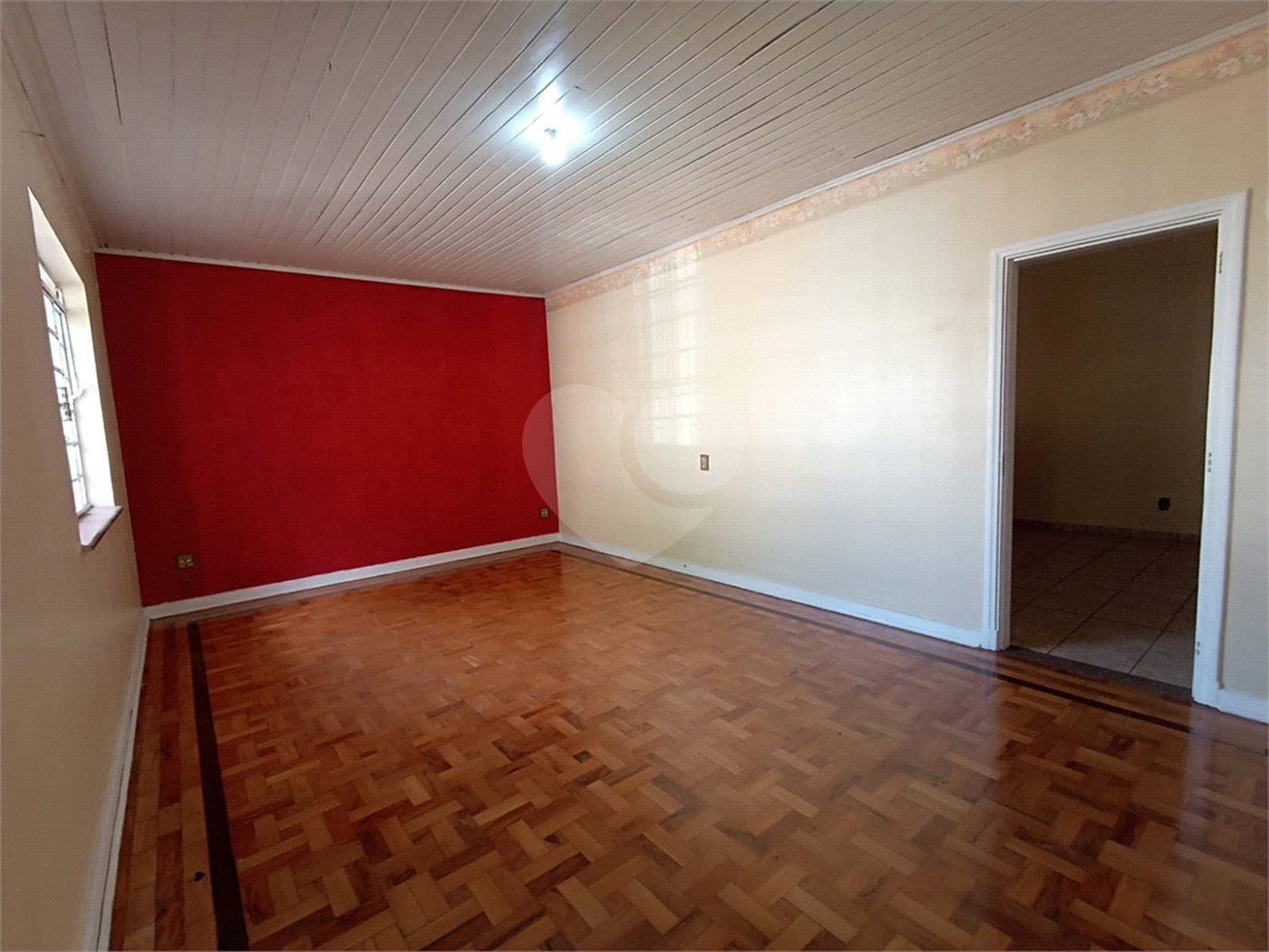 Casa à venda com 3 quartos, sendo 2 suítes,  no Centro, Itapetininga, SP