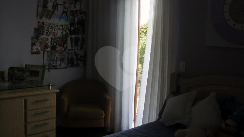Sobrado à venda com 4 quartos, sendo 2 suítes, em Horto Florestal, São Paulo, SP