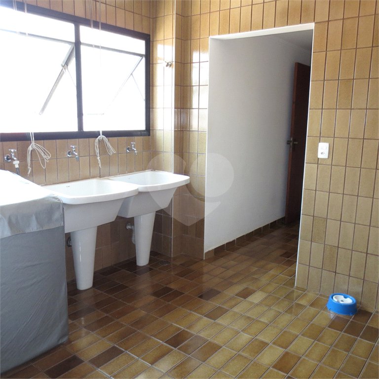 Apartamento à venda com 4 quartos, sendo 3 suítes,  em Saúde, São Paulo, SP