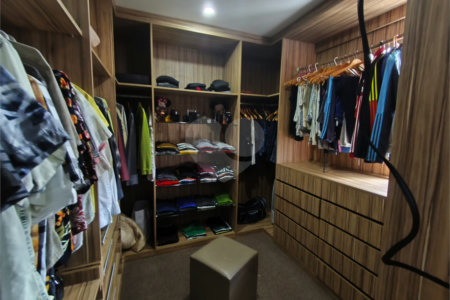 Apartamento à venda com 2 quartos, sendo 1 suíte,  em Jardim Consórcio, São Paulo, SP