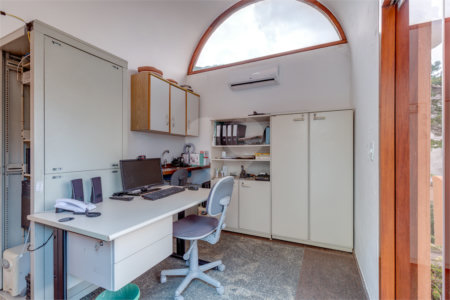 Casa à venda com 5 quartos, sendo 4 suítes, em Alto da Boa Vista, São Paulo, SP