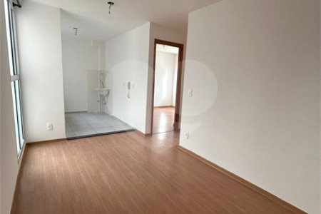 Apartamento para alugar com 2 quartos em Botujuru, Mogi das Cruzes, SP