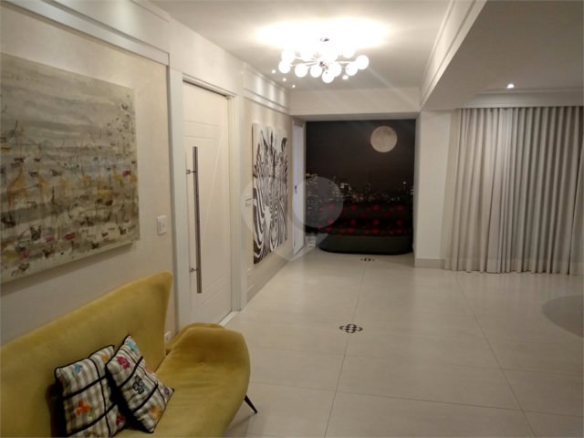 Apartamento à venda com 4 suítes em Jardim Marajoara, São Paulo, SP