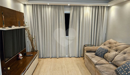 Apartamento à venda com 3 quartos, sendo 1 suíte,  em Santana, São Paulo, SP