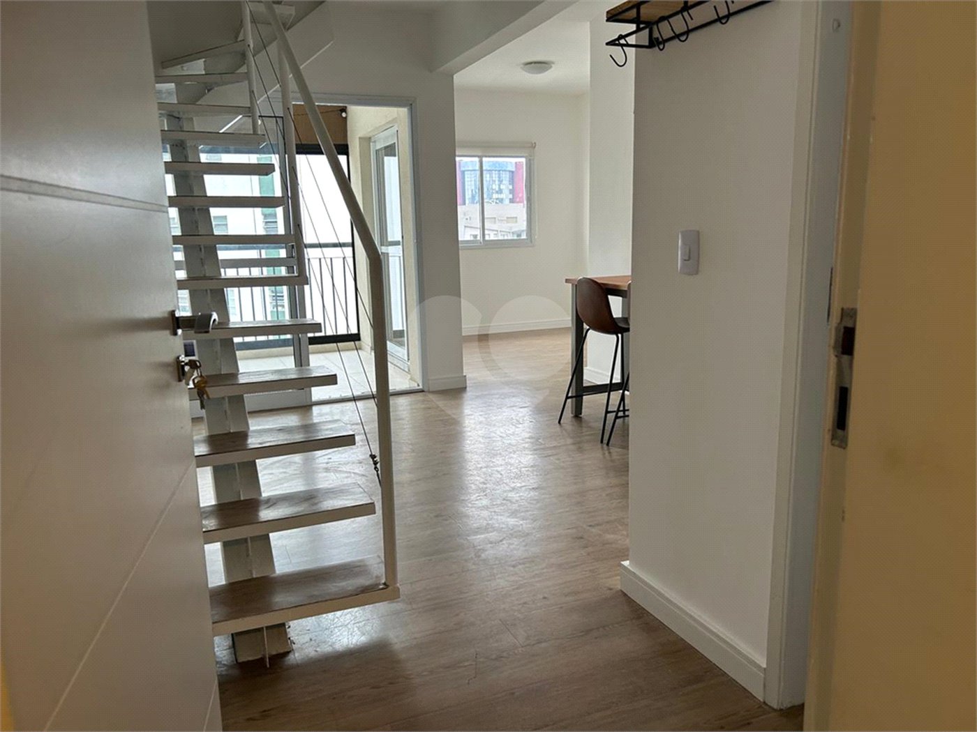 Apartamento à venda com 2 suítes em Pinheiros, São Paulo, SP