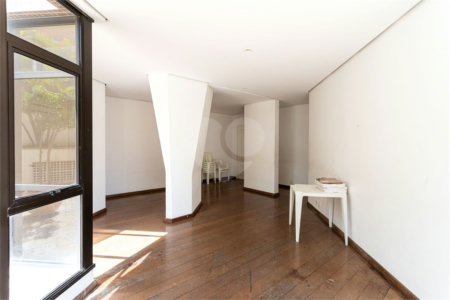 Apartamento à venda com 3 suítes em Perdizes, São Paulo, SP