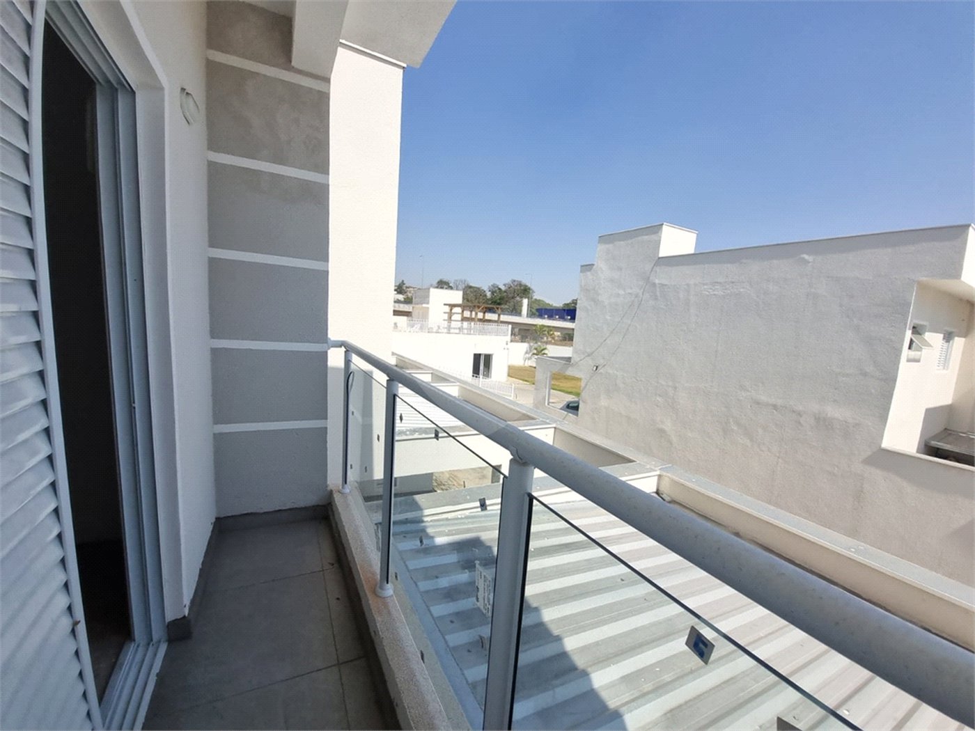 Casa à venda com 2 suítes no condomínio Residencial Américo Figueiredo, Sorocaba - SP