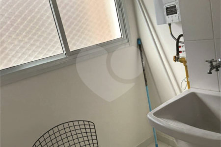 Apartamento à venda com 2 quartos, sendo 1 suíte, em Vila Marina, São Paulo, SP