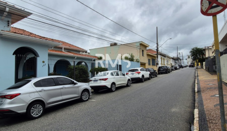Casa à venda com 3 quartos no Centro, Itu, SP