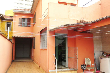 Sobrado à venda com 4 quartos, sendo 1 suíte, em Cambuci, São Paulo, SP