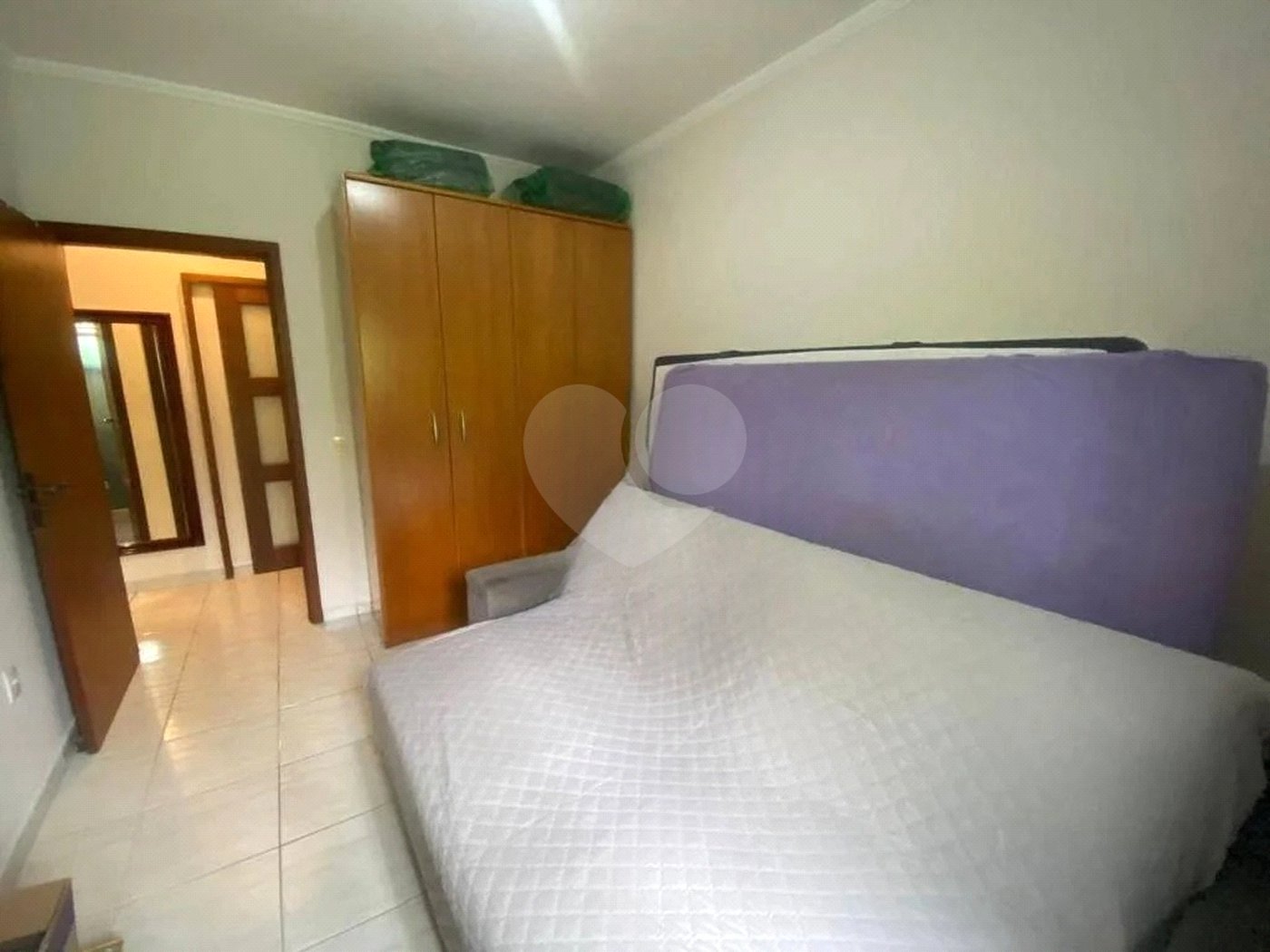 Casa à venda com 3 quartos, sendo 1 suíte, no condomínio Recanto dos Paturis, Vinhedo - SP
