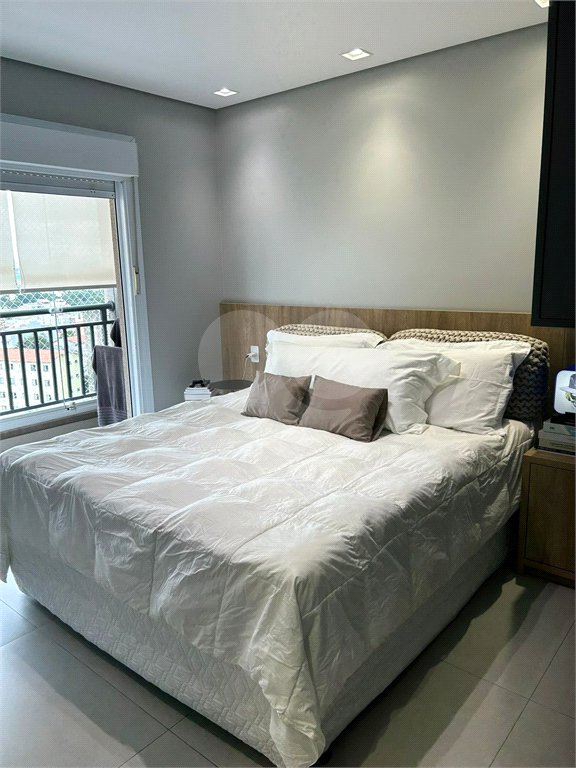 Apartamento à venda com 3 quartos, sendo 1 suíte, em Vila Scarpelli, Santo André, SP