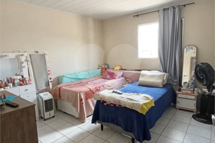 Casa Térrea à venda com 3 quartos em Horto, São Paulo, SP