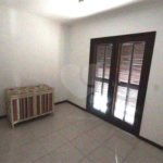 Casa à venda com 4 quartos, sendo 1 suíte, em Jardim Villaça, São Roque, SP
