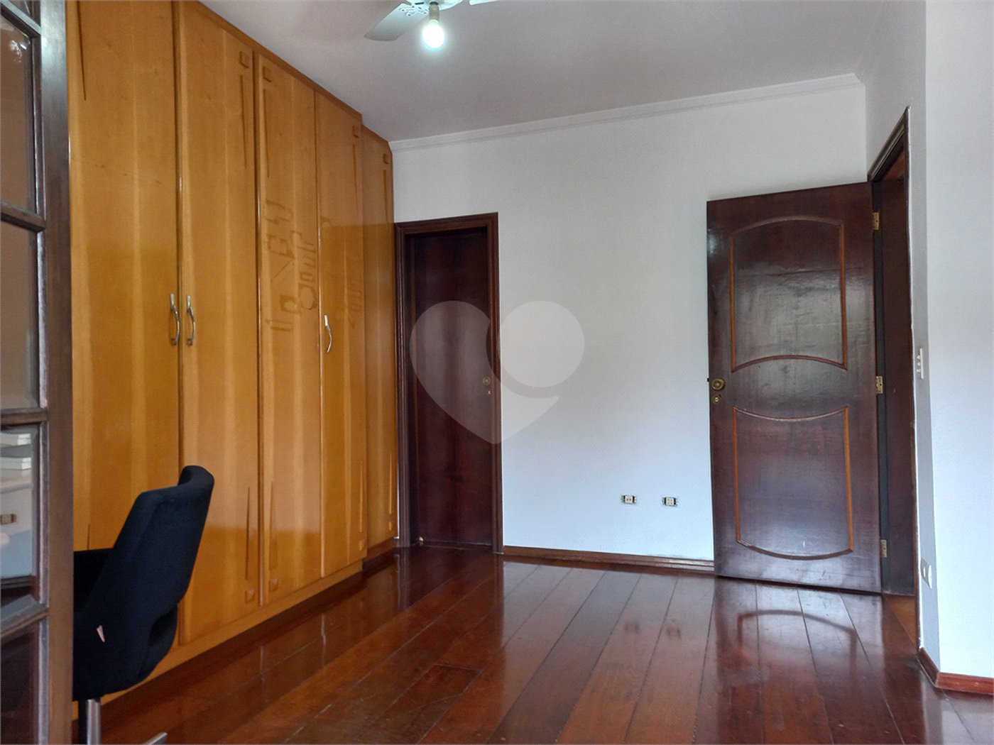 Casa à venda com 3 suítes em Parque Monte Alegre, Taboão da Serra, SP