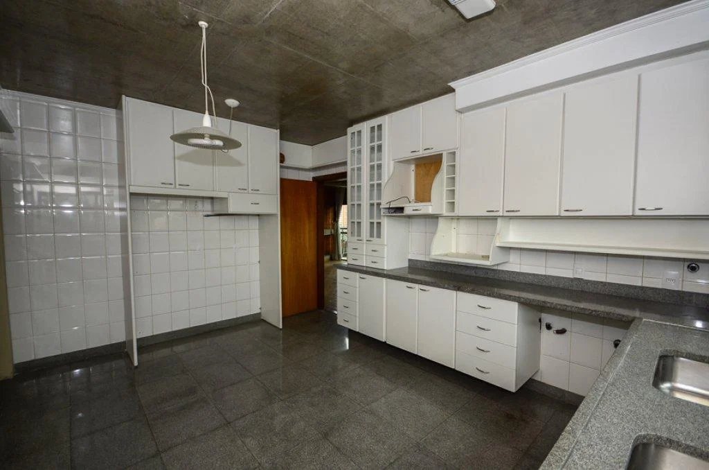 Apartamento à venda com 4 quartos, sendo 2 suítes,  em Paraíso do Morumbi, São Paulo, SP