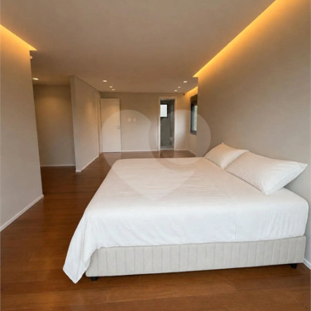 Apartamento à venda com 3 suítes em Brooklin Paulista, São Paulo, SP