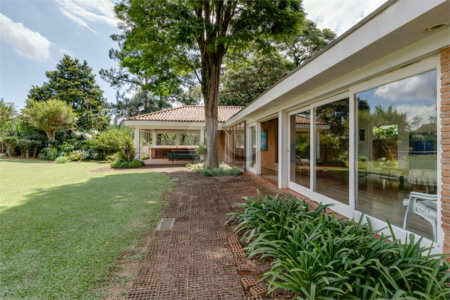 Casa Térrea à venda com 4 quartos, sendo 1 suíte, em Chácara Monte Alegre, São Paulo, SP