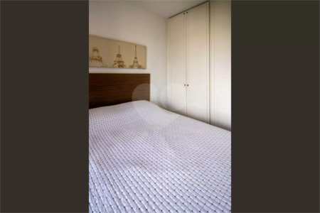 Duplex à venda com 2 suítes em Jardim Londrina, São Paulo, SP