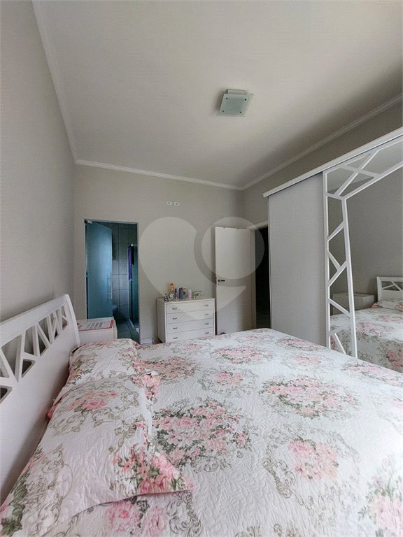 Casa à venda com 3 quartos, sendo 2 suítes, no Centro, Bom Jesus dos Perdões, SP