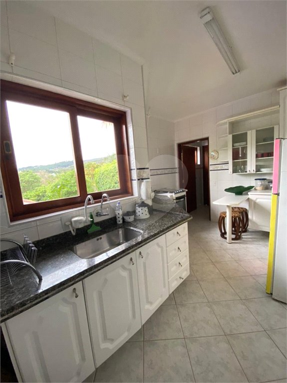 Casa à venda com 7 suítes no condomínio Capela do Barreiro, Itatiba - SP