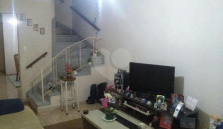 Casa à venda com 3 quartos, sendo 2 suítes, em Vila Guilherme, São Paulo, SP