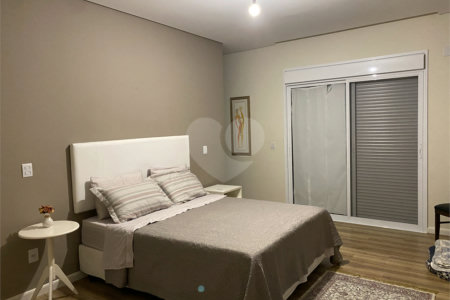 Casa à venda com 3 suítes no condomínio Jardim Primavera, Louveira - SP