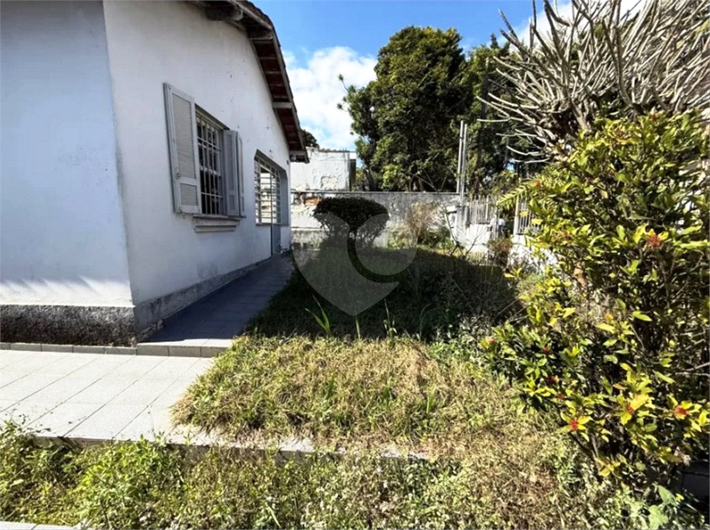 Sobrado à venda com 3 quartos, sendo 1 suíte, em Campo Grande, São Paulo, SP