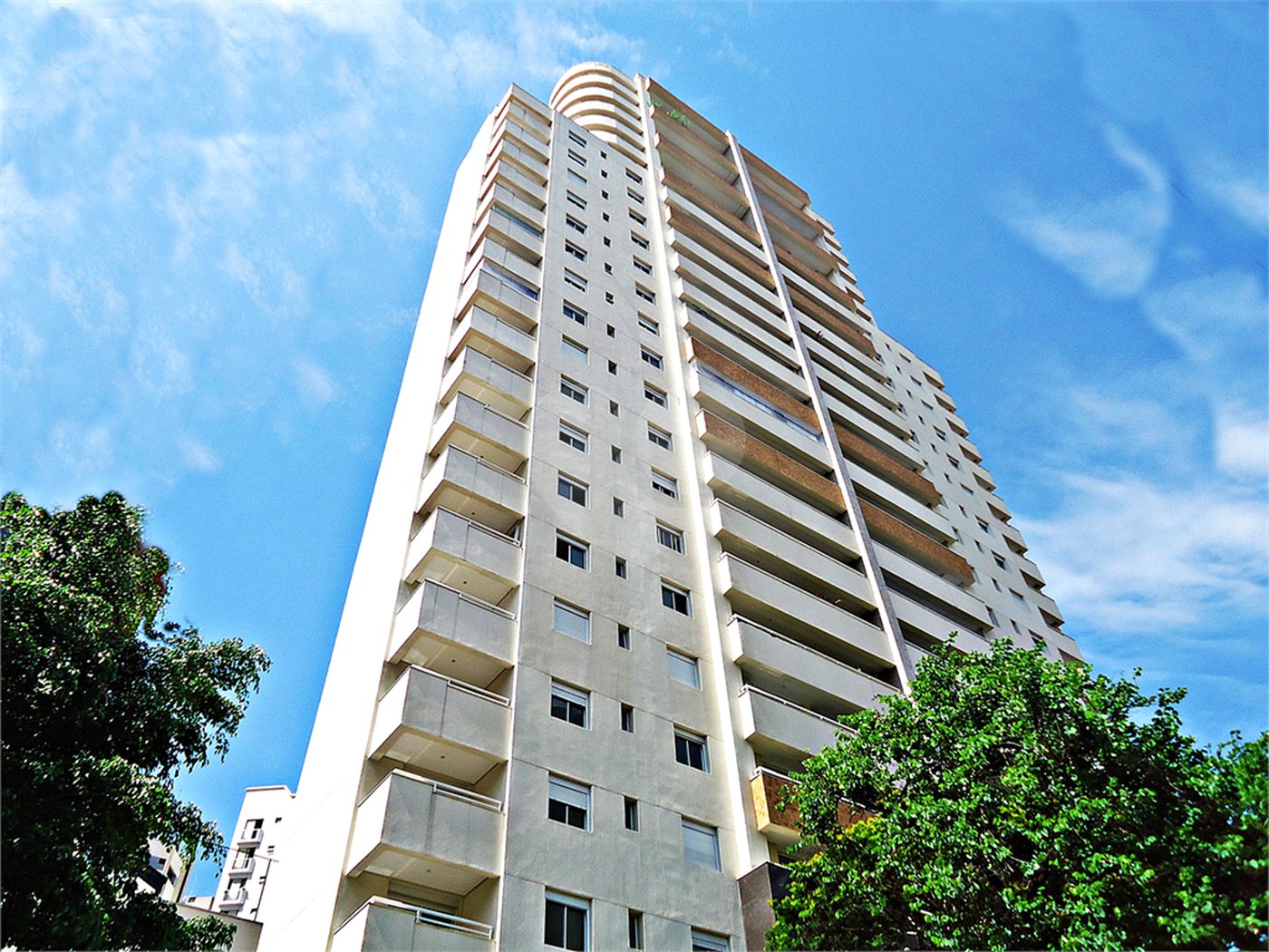 Duplex à venda com 4 suítes em Santana, São Paulo, SP