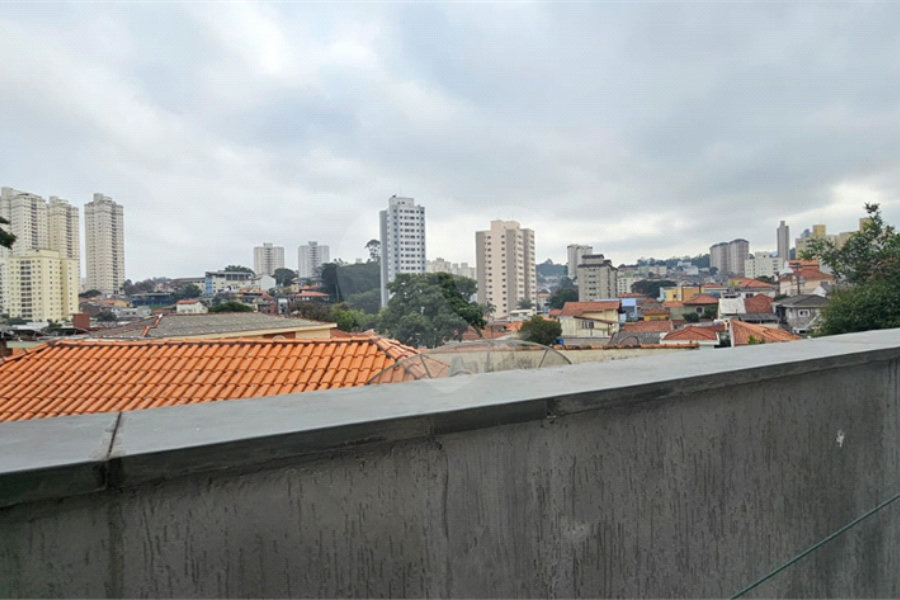 Casa à venda com 3 quartos, sendo 1 suíte, no condomínio Res Santa Inês, São Paulo - SP