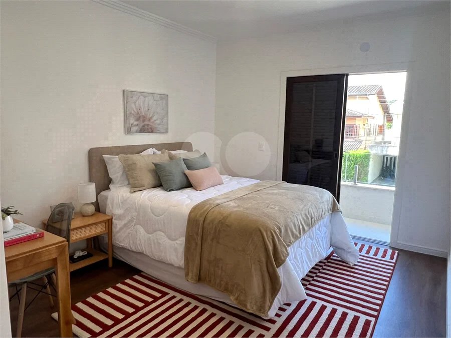 Casa à venda com 4 suítes no condomínio Alphaville 3, Santana de Parnaíba - SP