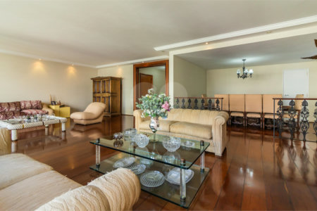 Apartamento à venda com 3 quartos, sendo 1 suíte,  em Santa Cecília, São Paulo, SP