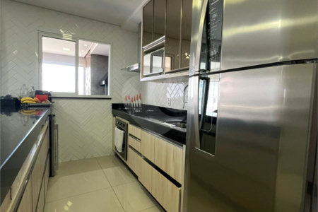 Apartamento à venda com 3 quartos, sendo 1 suíte, em Vila Suissa, Mogi das Cruzes, SP