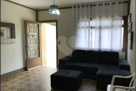 Sobrado à venda com 3 quartos em Bosque da Saúde, São Paulo, SP