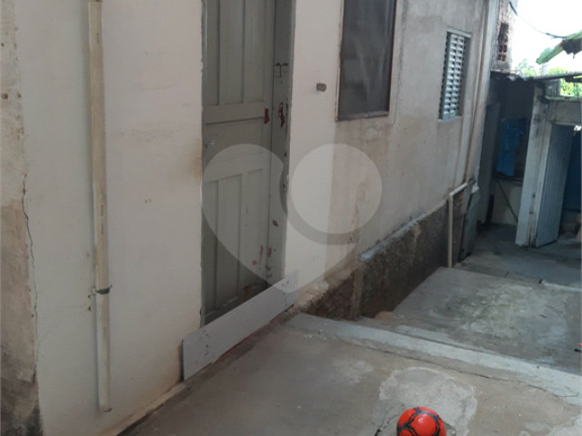 Casa à venda com 4 quartos em Vila Hermínia, Guarulhos, SP