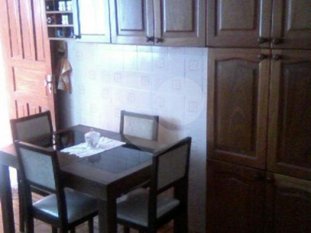 Sobrado à venda com 3 quartos, sendo 1 suíte,  em Jardim Peri, São Paulo, SP