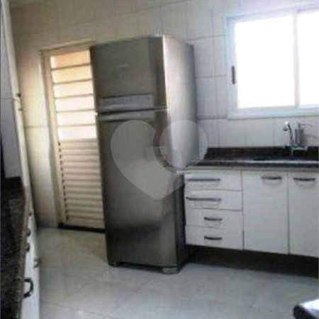 Casa à venda com 3 quartos, sendo 1 suíte, em Vila Nova Carolina, São Paulo, SP
