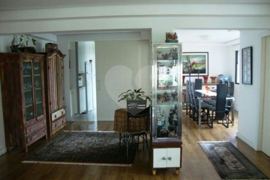 Apartamento à venda com 4 quartos, sendo 2 suítes, em Água Fria, São Paulo, SP