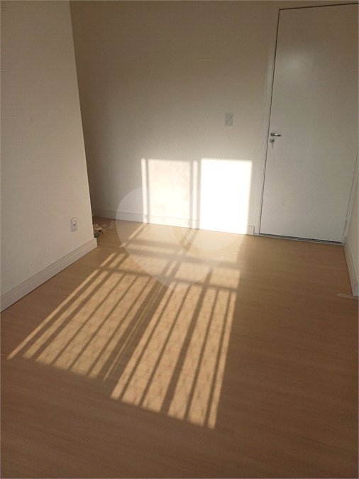 Apartamento à venda com 2 quartos em Lageado, Cotia, SP