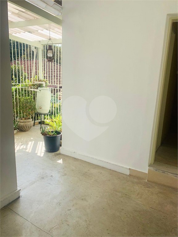 Casa de Vila à venda com 4 quartos, sendo 2 suítes, em Alto da Boa Vista, São Paulo, SP