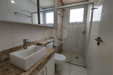 Apartamento para alugar com 2 quartos, sendo 1 suíte, em Parque São Domingos, São Paulo, SP