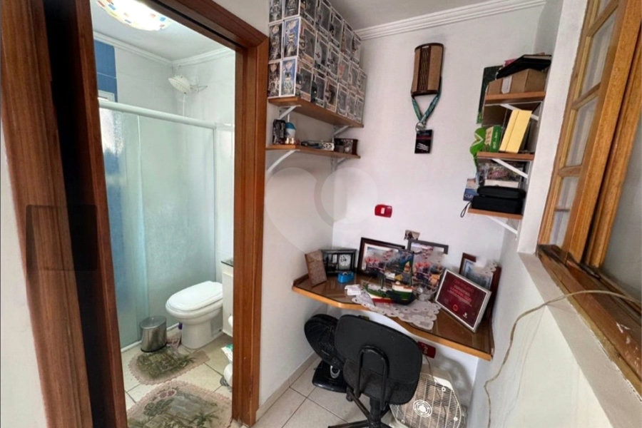 Sobrado à venda com 4 quartos, sendo 1 suíte, em Vila Gustavo, São Paulo, SP
