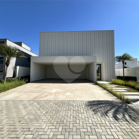 Casa à venda com 4 suítes no condomínio Alphaville Nova Esplanada 3, Votorantim - SP