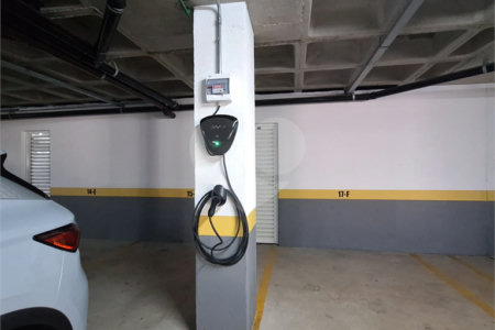 Apartamento à venda com 3 quartos, sendo 1 suíte, em Vila Paulicéia, São Paulo, SP