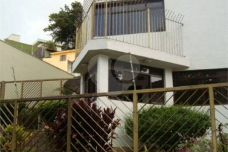 Duplex à venda com 4 quartos, sendo 3 suítes, em Jardim São Paulo(zona Norte), São Paulo, SP