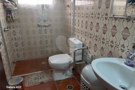 Sobrado à venda com 3 quartos em Lapa, São Paulo, SP