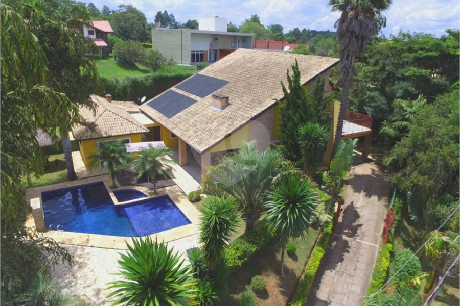 Casa à venda com 5 suítes em Canguera, São Roque, SP