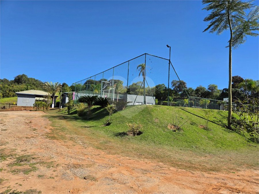 Terreno à venda no condomínio Village Araçoiaba, Araçoiaba da Serra - SP