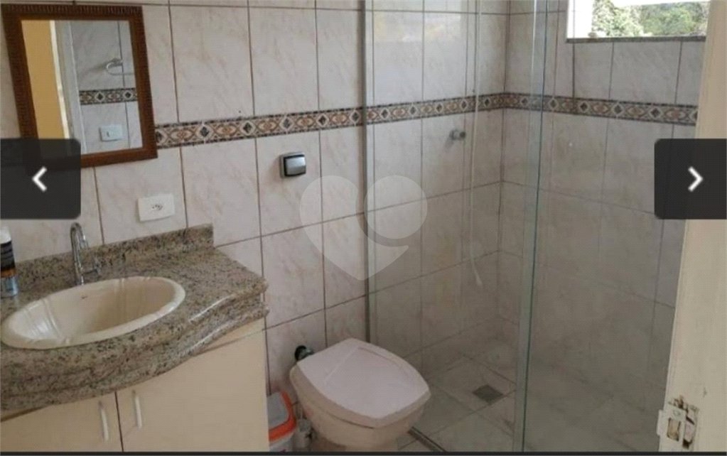 Chácara à venda ou para alugar com 4 quartos, sendo 1 suíte, em Vila Omízollo, Louveira, SP