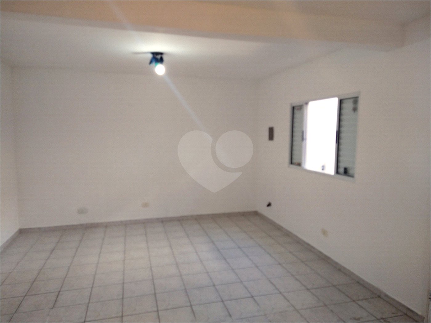 Sobrado à venda com 3 quartos em Chora Menino, São Paulo, SP